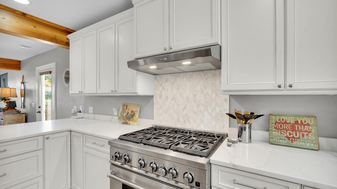 Photo of Kitchen in Pigeon Point