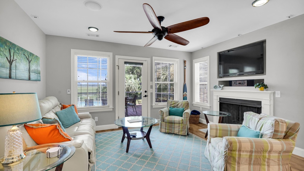 Photo of Livingroom in Pigeon Point