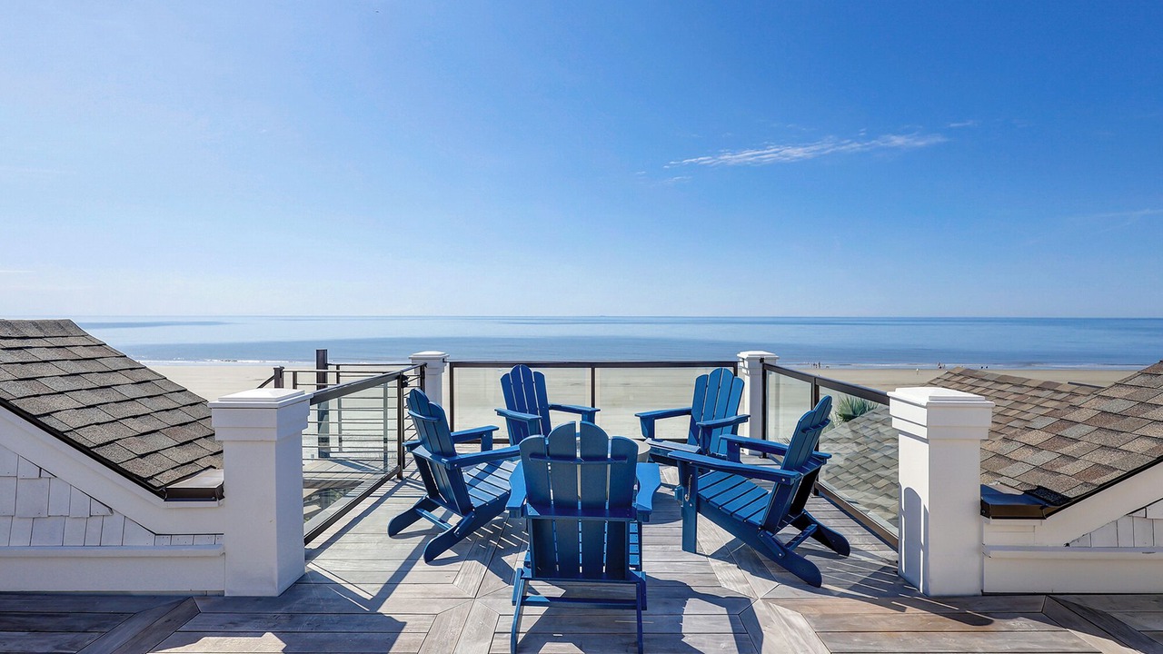 Photo of Patio Balcony in North Forest Beach