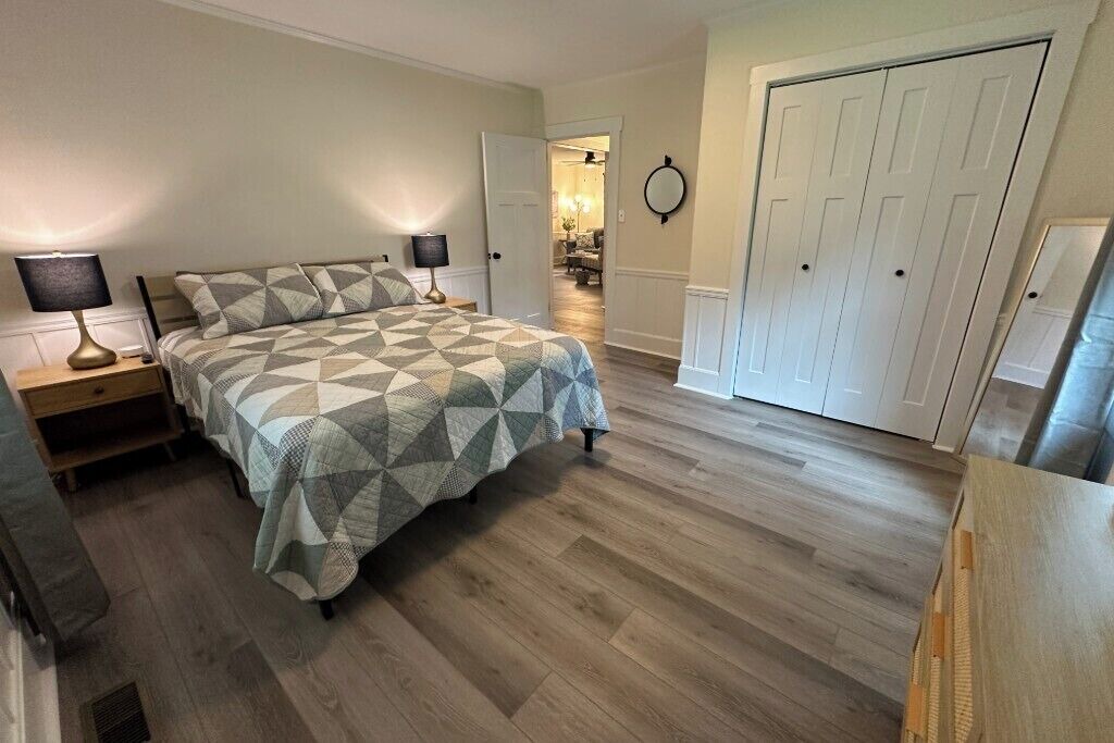 Photo of Bedroom in Myrtle Grove