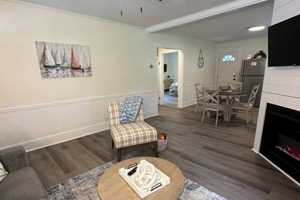 Photo of Livingroom in Myrtle Grove