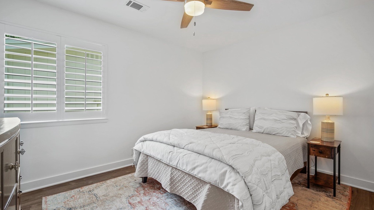 Photo of Bedroom in Pigeon Point