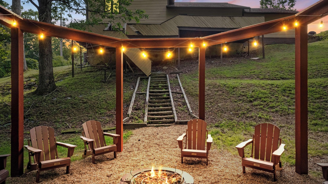 Photo of Outdoor in Summersville