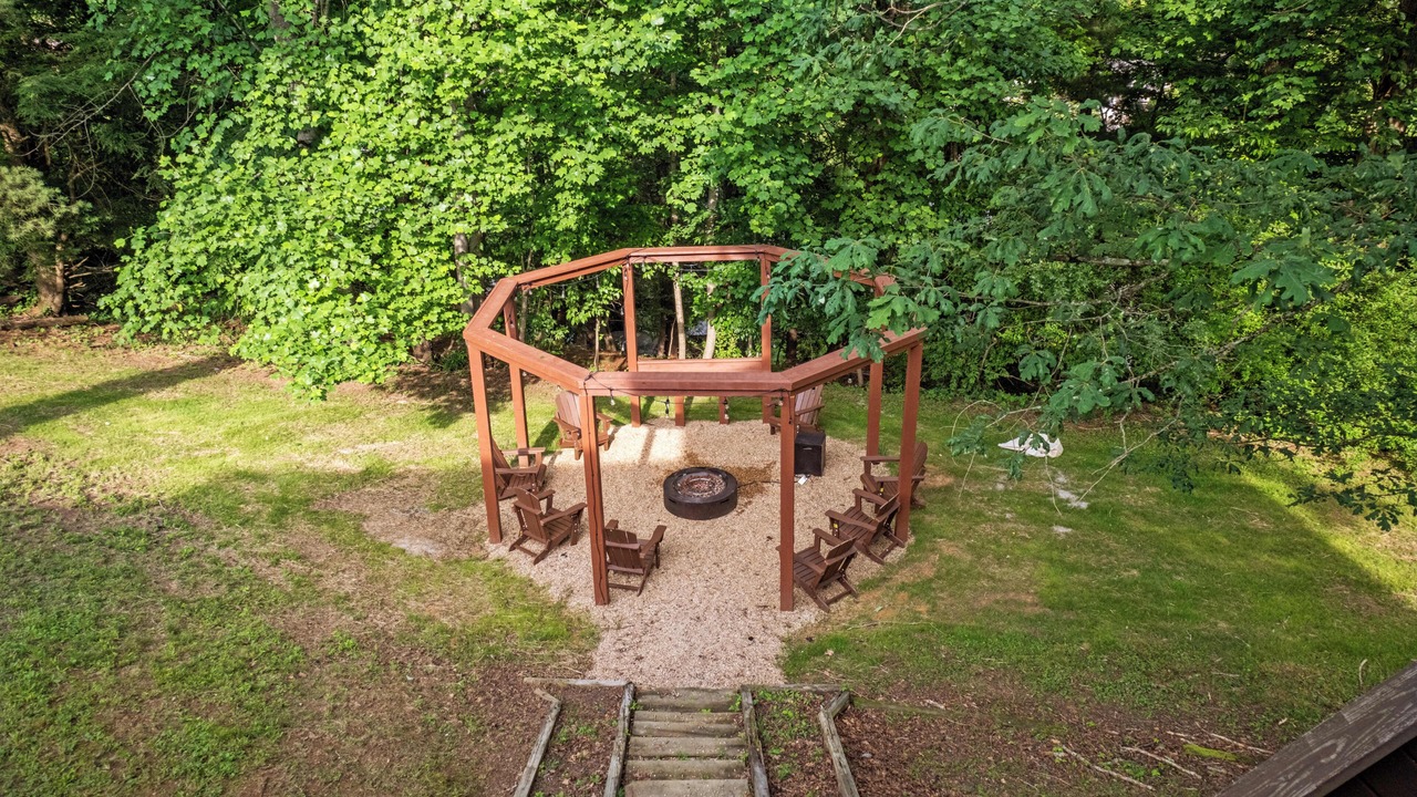 Photo of Outdoor in Summersville