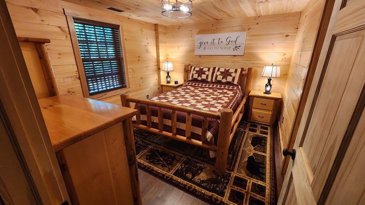 Photo of Bedroom in French Lick