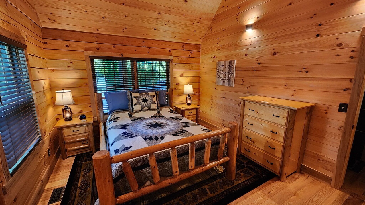 Photo of Bedroom in French Lick