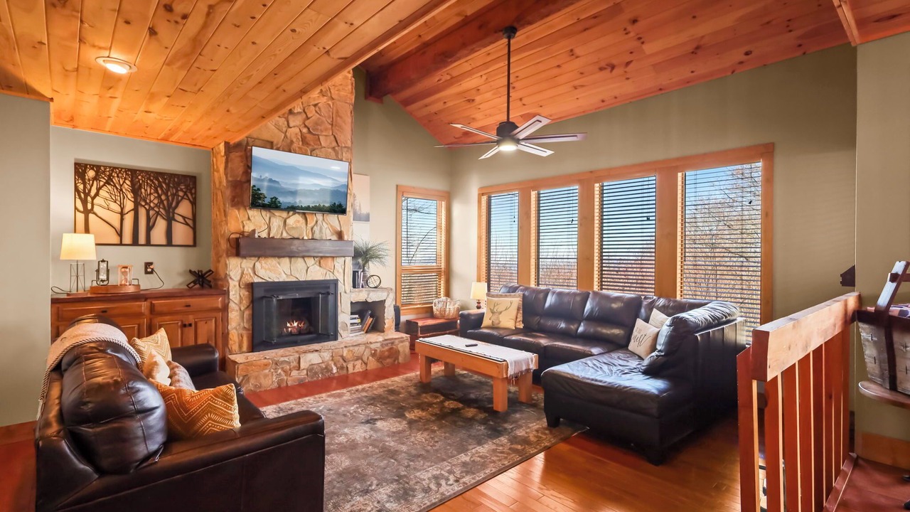 Photo of Livingroom in Beech Mountain
