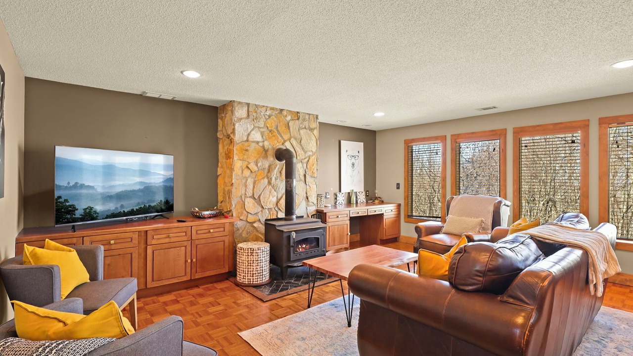 Photo of Livingroom in Beech Mountain
