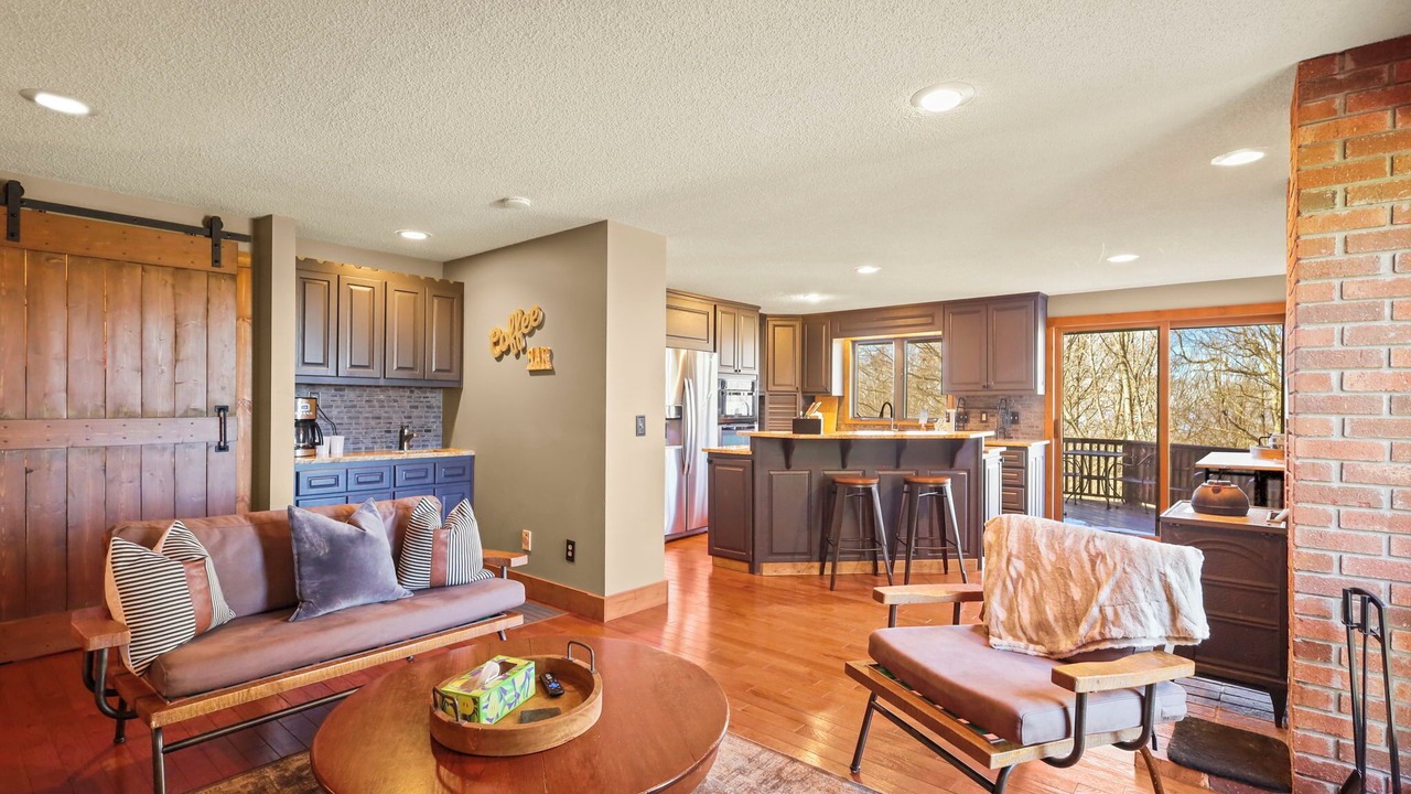Photo of Livingroom in Beech Mountain