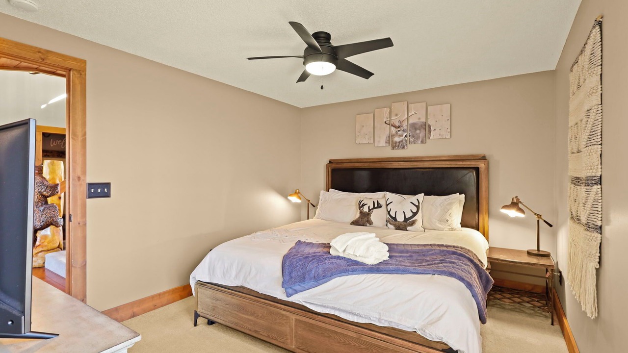 Photo of Bedroom in Beech Mountain