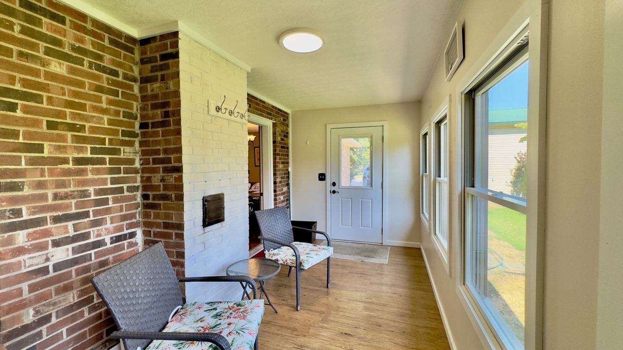 Photo of Patio Balcony in Halfway