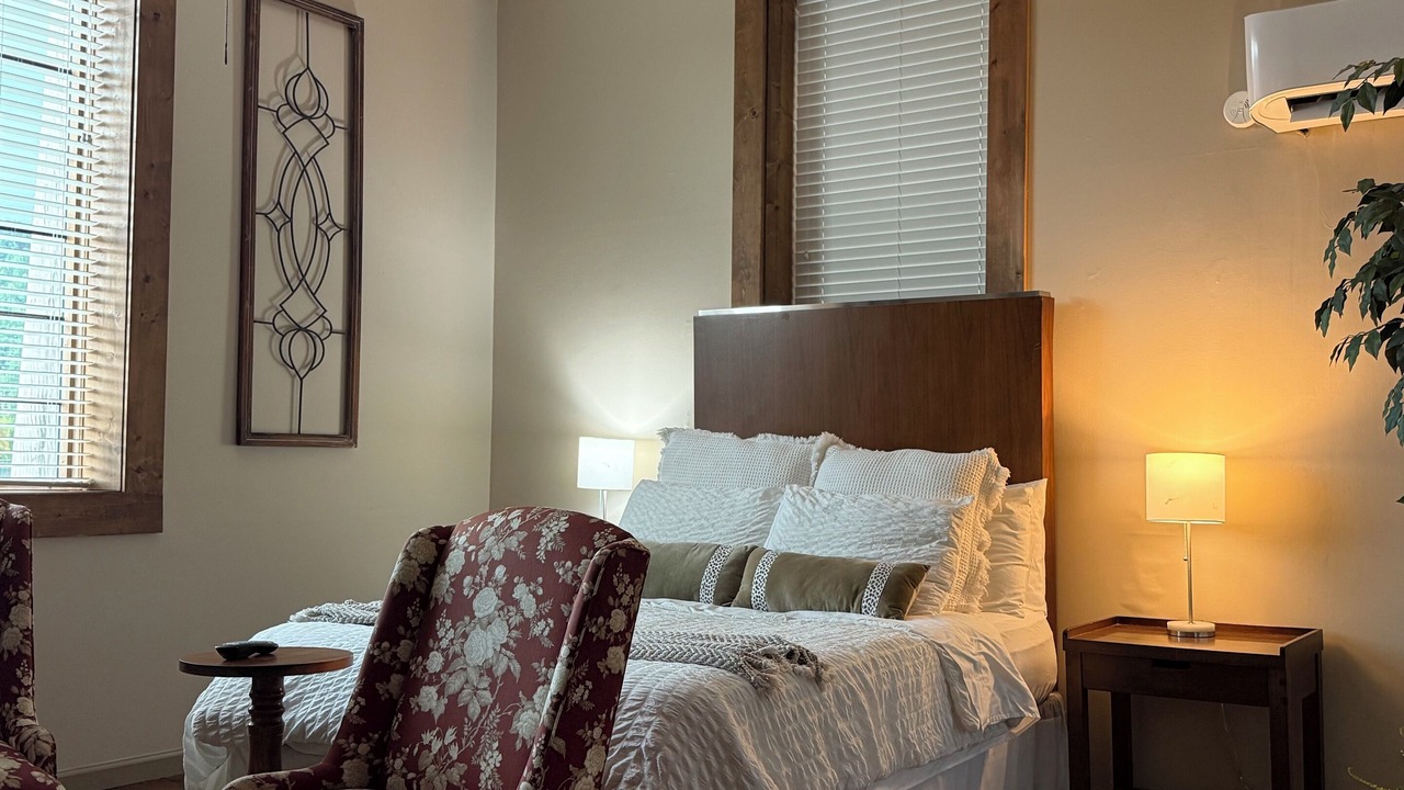 Photo of Bedroom in Livingston