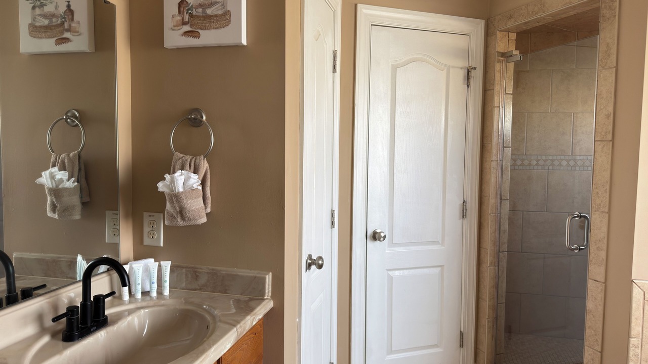 Photo of Bathroom in Rockfish