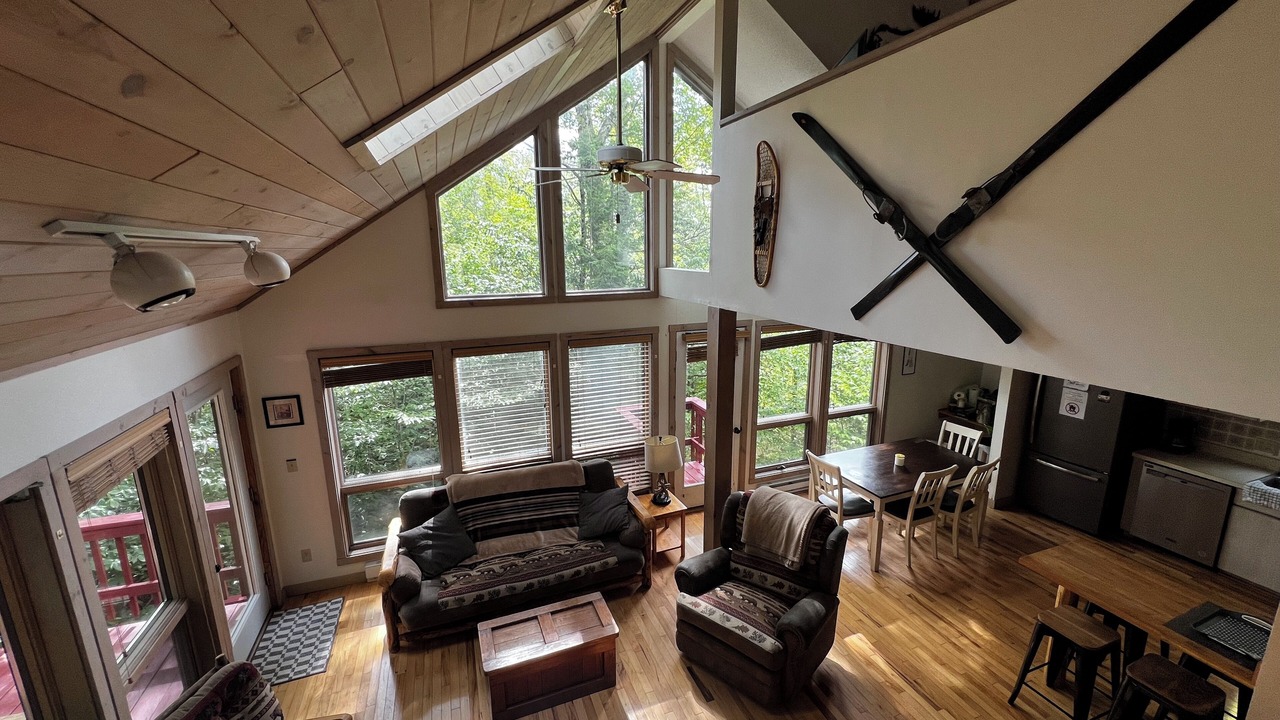Photo of Livingroom in Davis