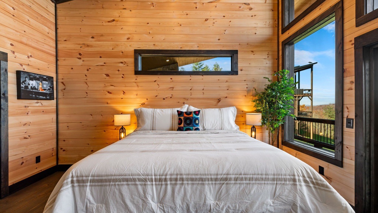 Photo of Bedroom in Ridgeline Vistas