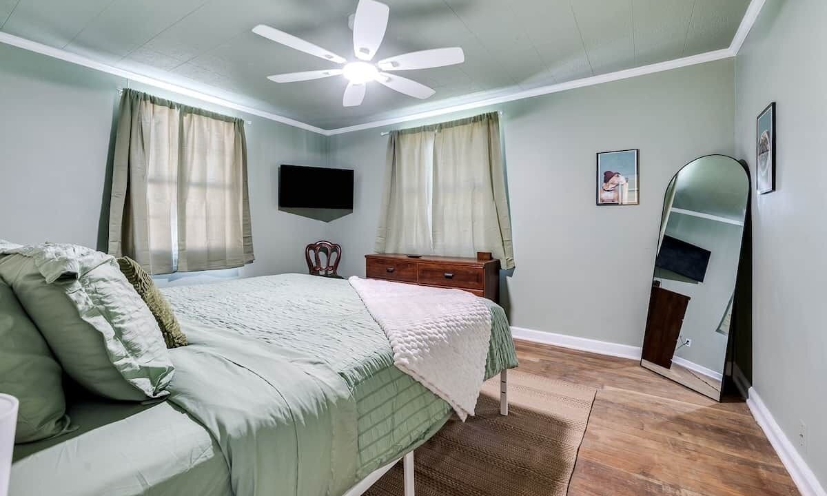 Photo of Bedroom in Port Wentworth