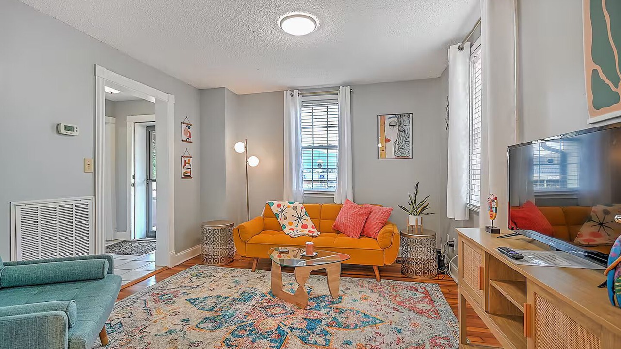 Photo of Livingroom in Kingsport