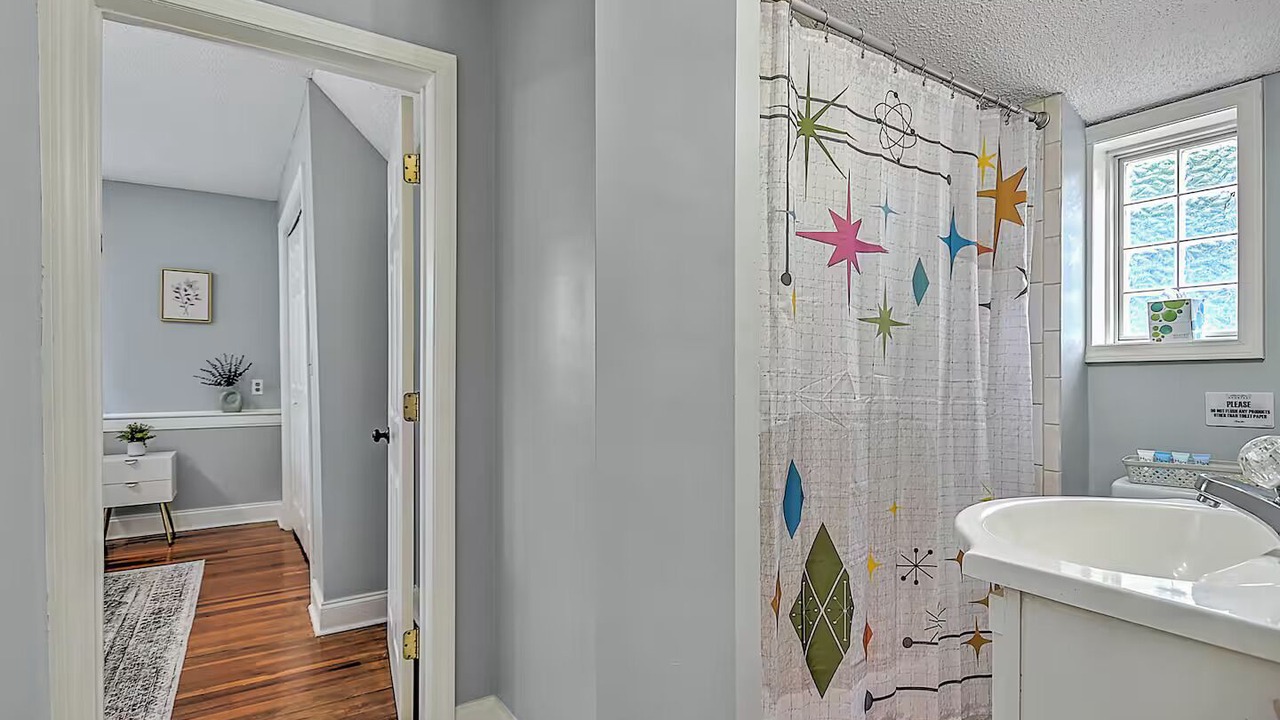 Photo of Bathroom in Kingsport