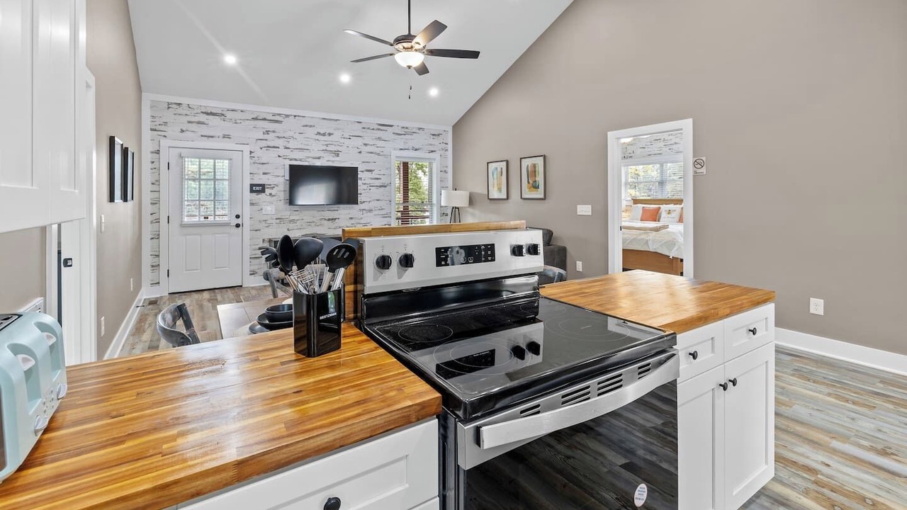 Photo of Kitchen in Six Mile