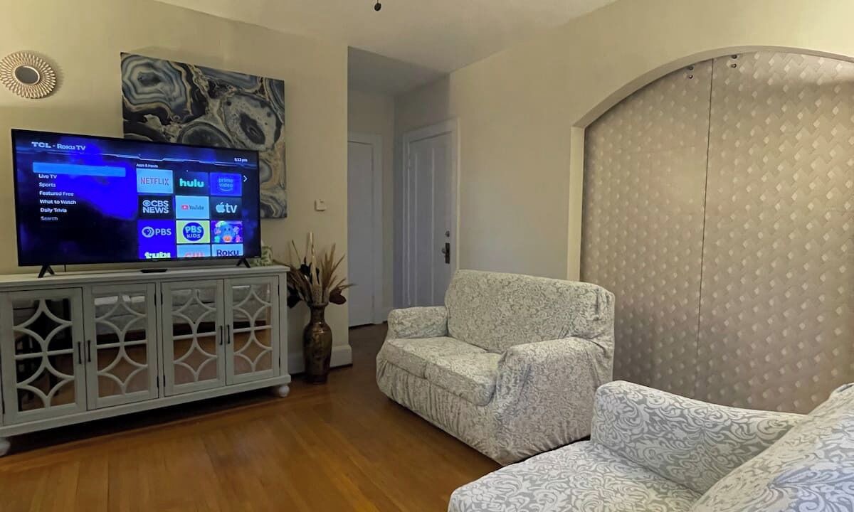 Photo of Livingroom in Oakley