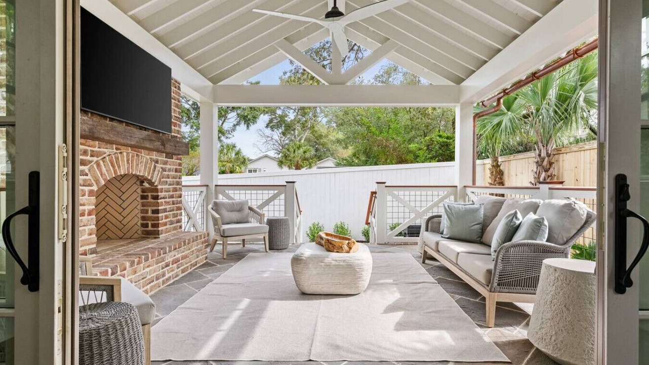 Photo of Patio Balcony in Old Village