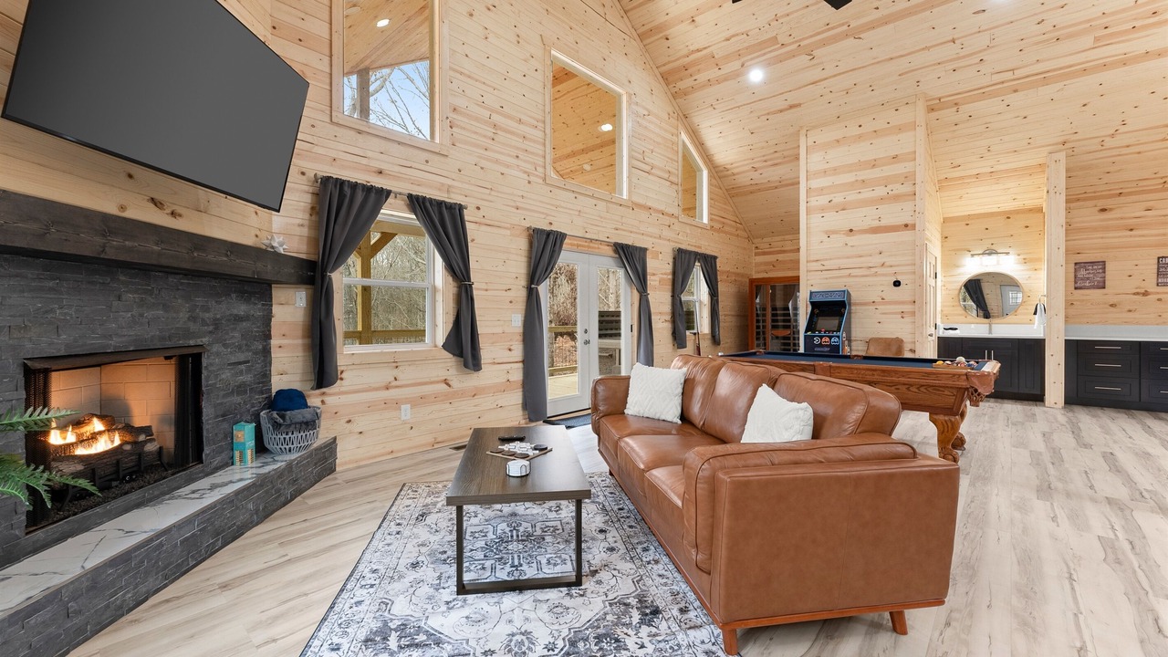 Photo of Livingroom in Cleveland