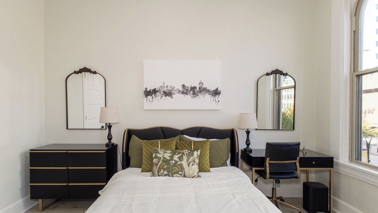Photo of Bedroom in Downtown Cincinnati