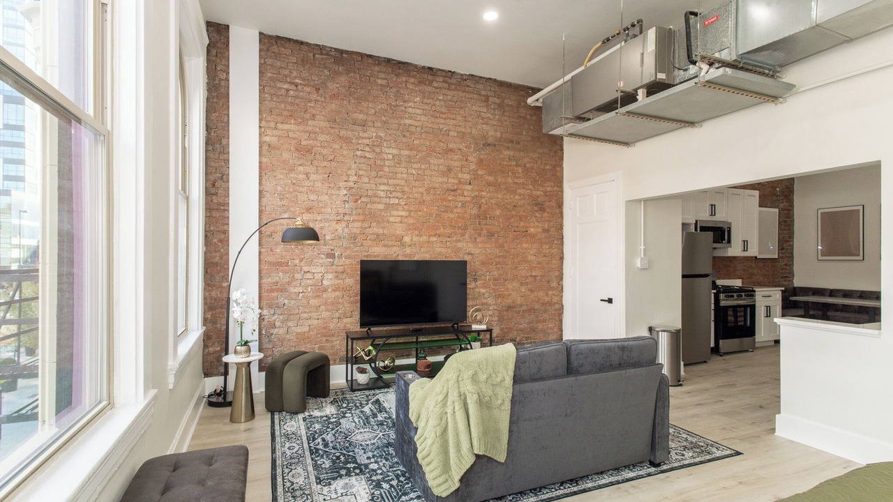 Photo of Livingroom in Downtown Cincinnati