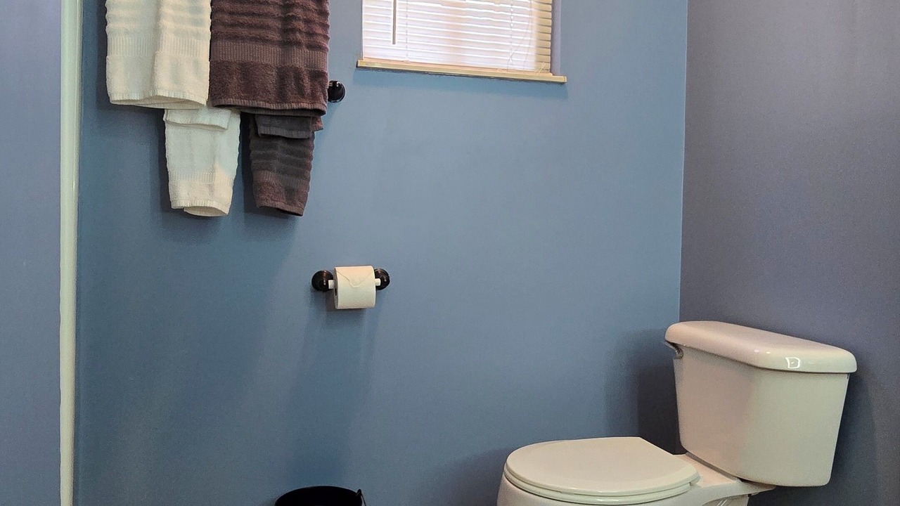 Photo of Bathroom in Arthur