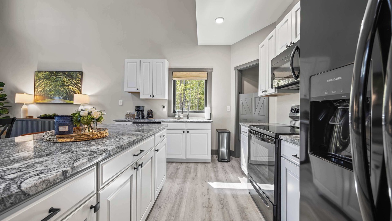 Photo of Kitchen in Toccoa