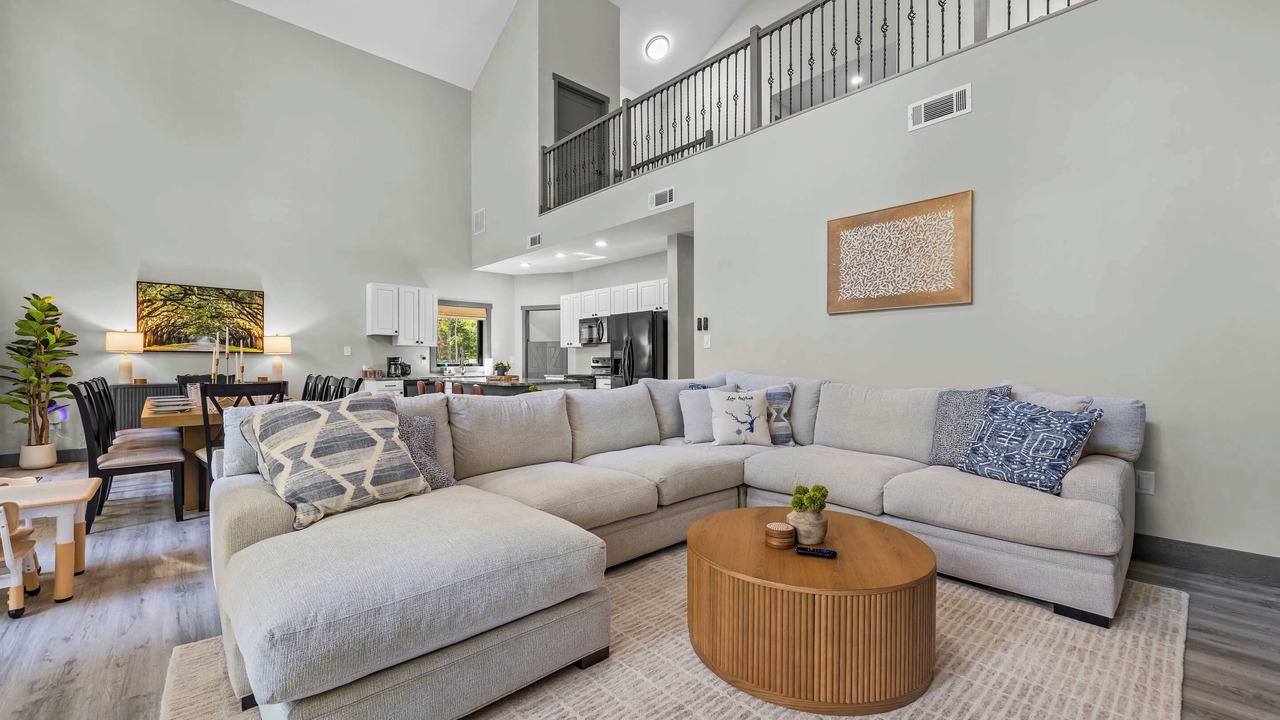 Photo of Livingroom in Toccoa
