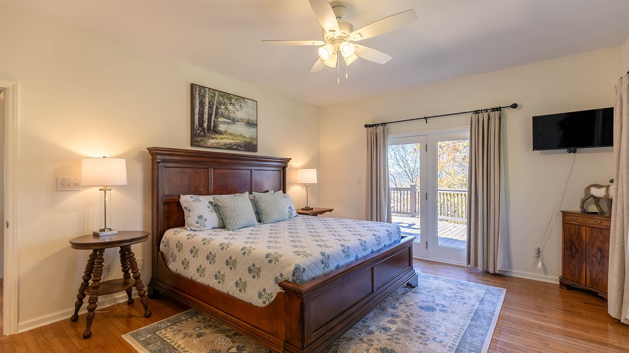 Photo of Bedroom in Blowing Rock