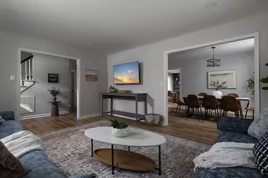 Photo of Livingroom in Greensboro