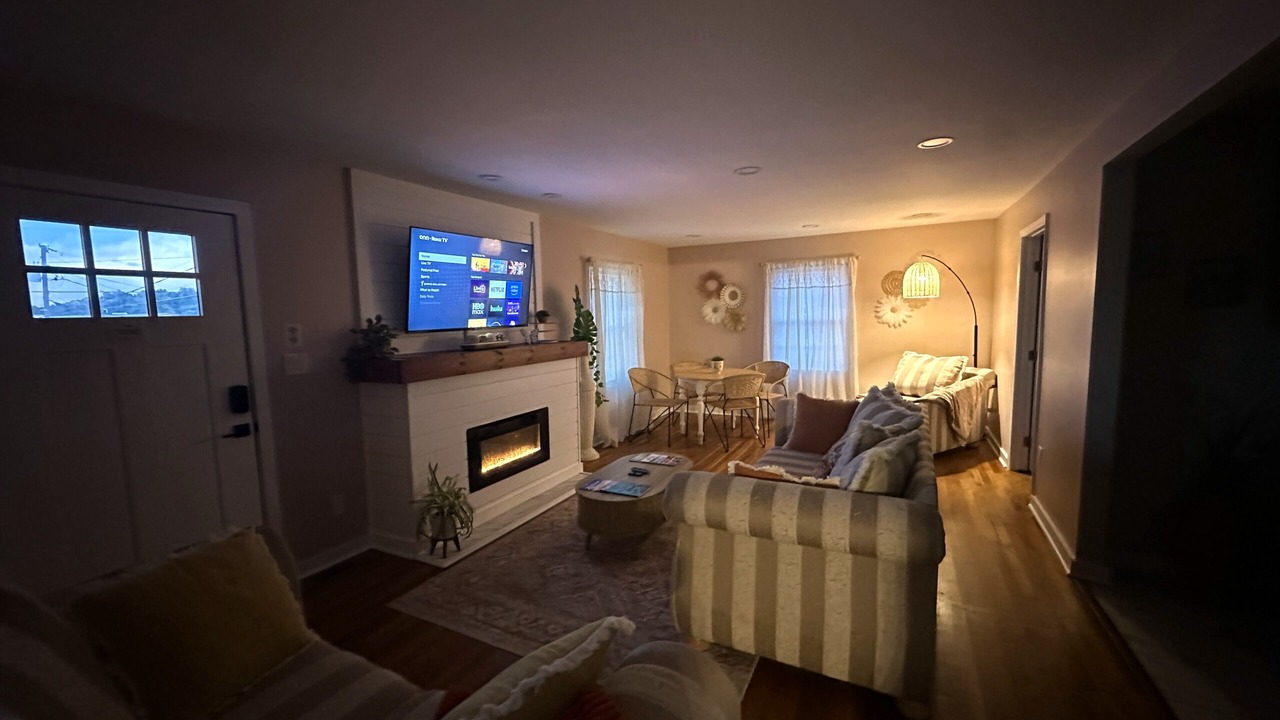 Photo of Livingroom in Kingsport