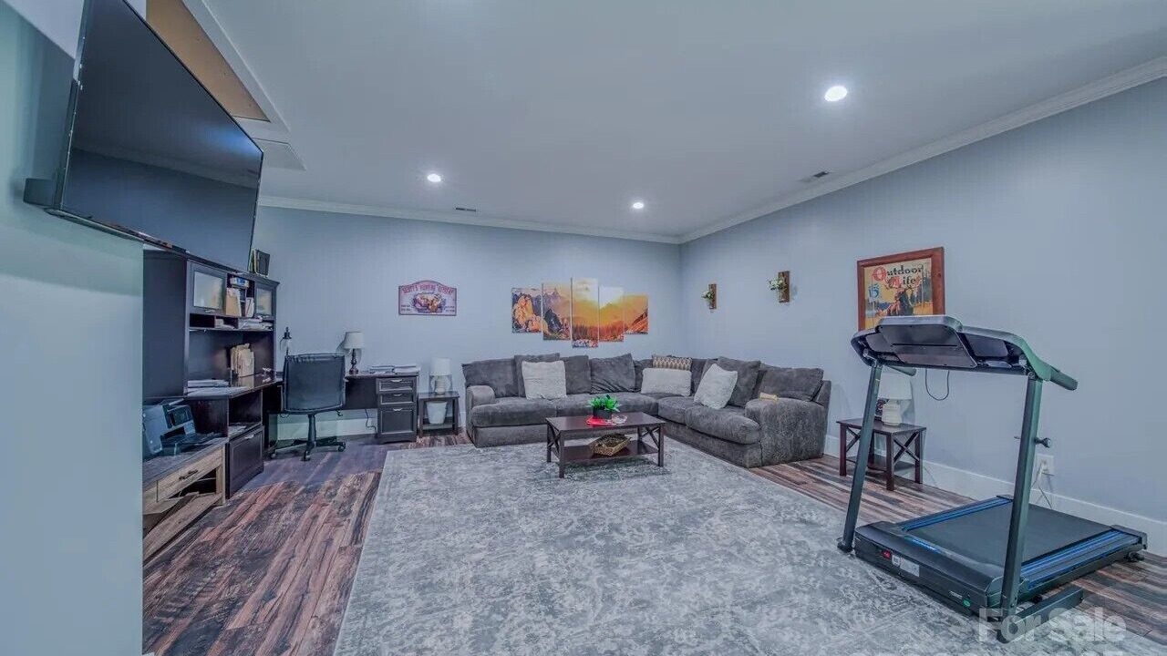 Photo of Livingroom in Morganton