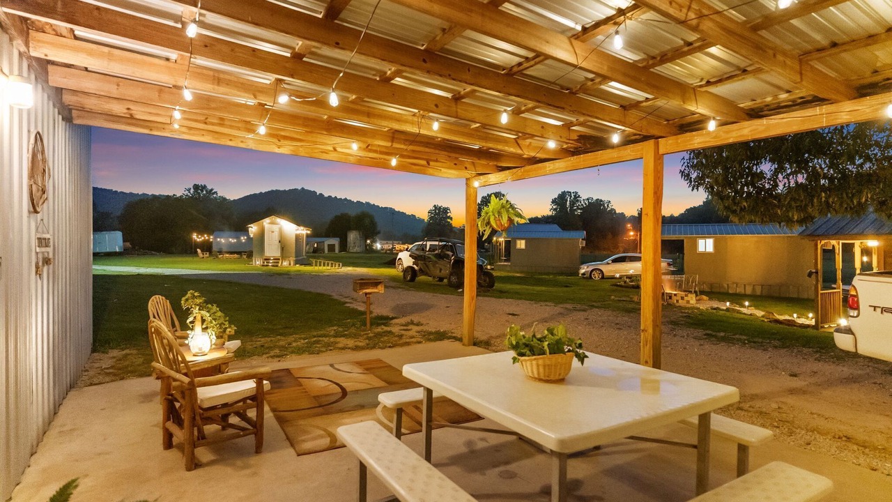 Photo of Outdoor in Winona