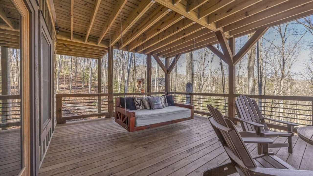 Photo of Patio Balcony in Necowa Cove