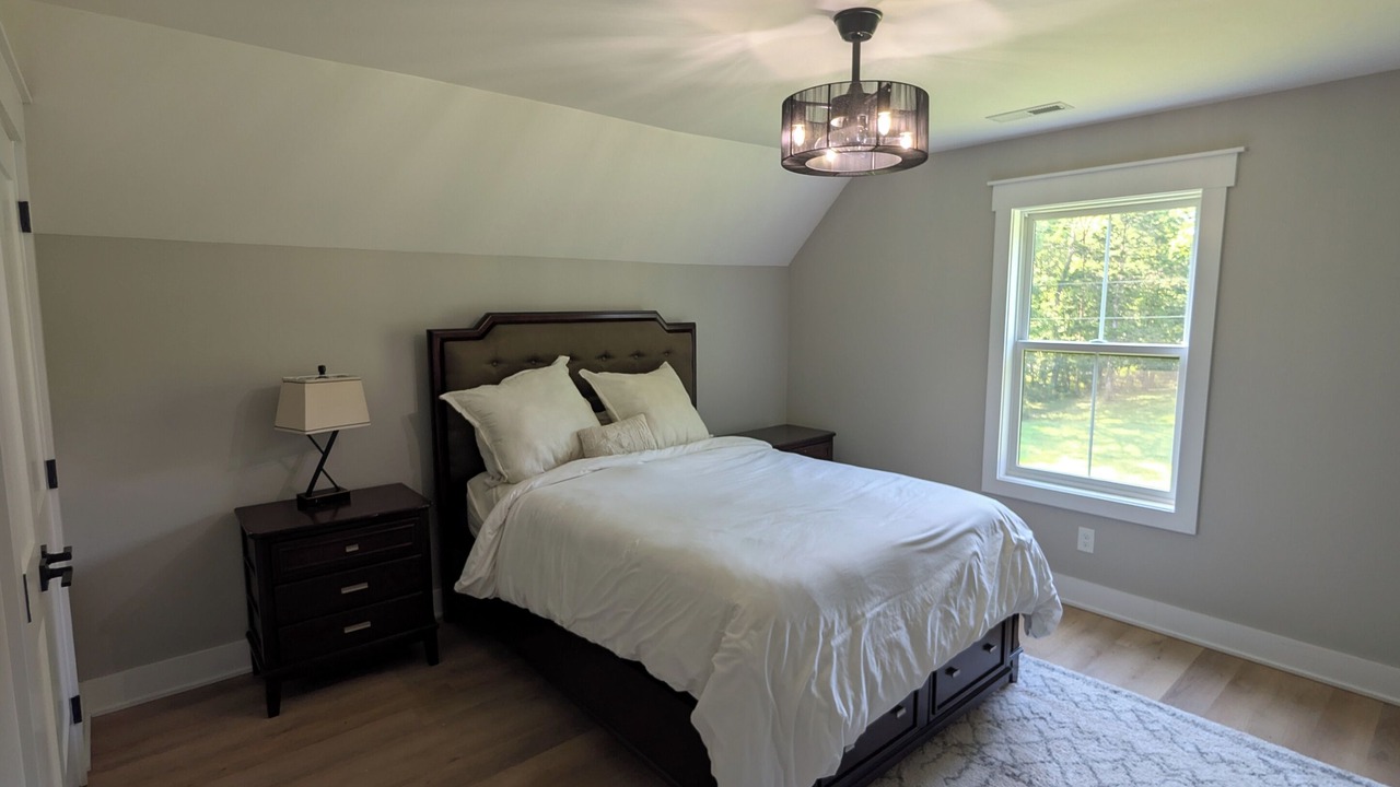 Photo of Bedroom in McDonald