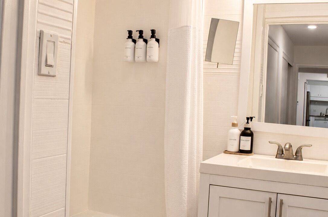 Photo of Bathroom in North Buckhead