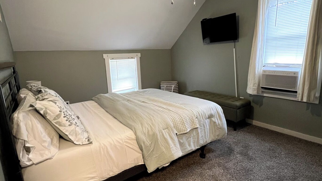 Photo of Bedroom in Springfield