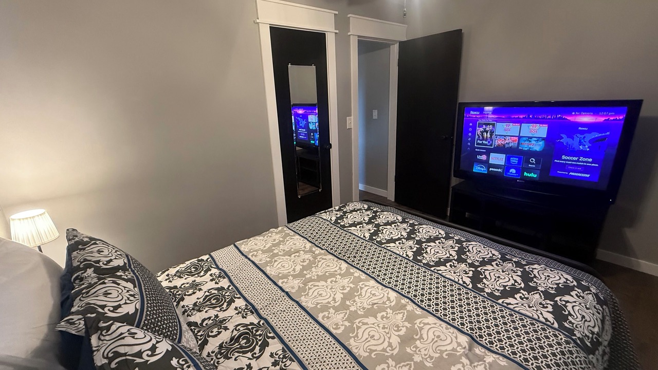 Photo of Bedroom in Cannonsburg