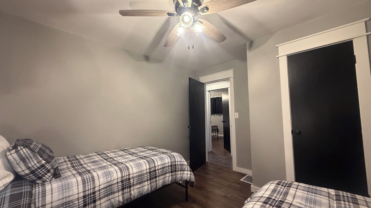 Photo of Bedroom in Cannonsburg