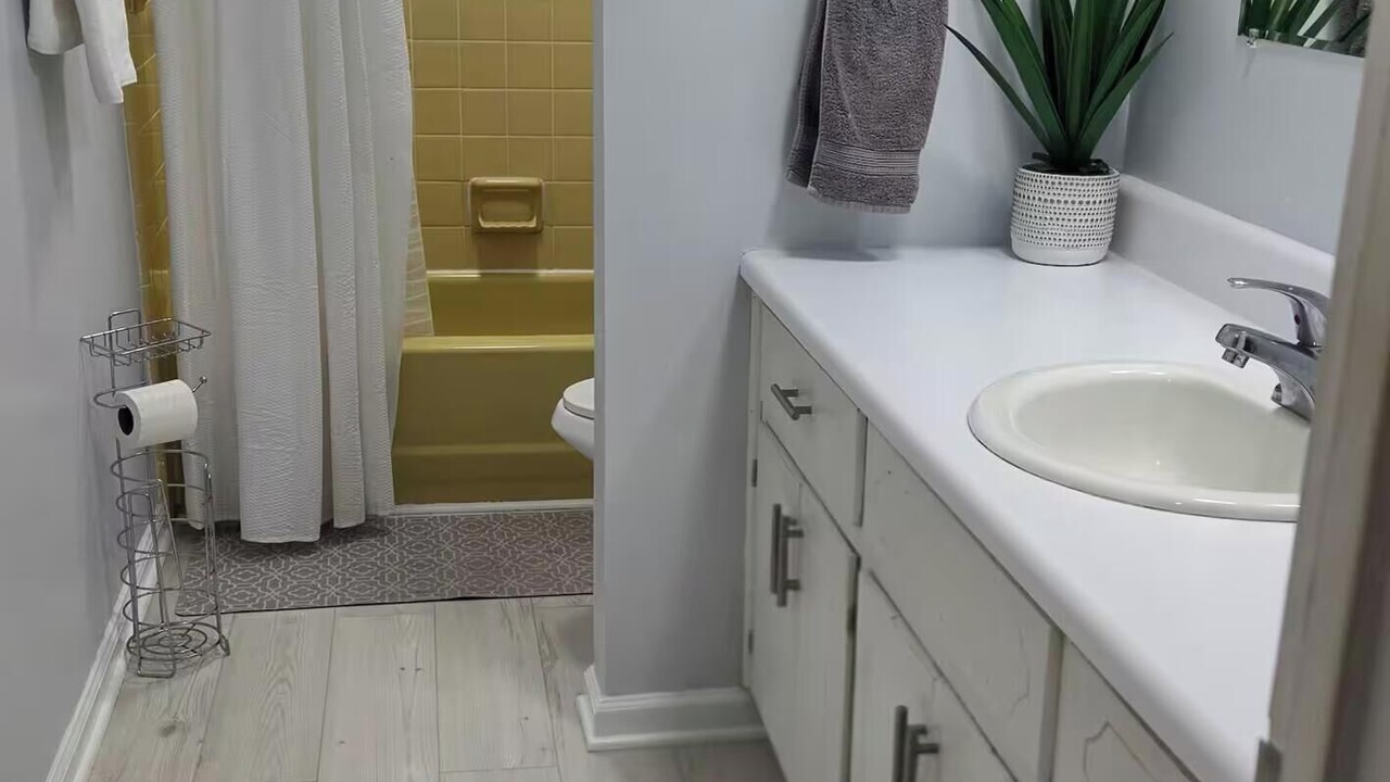 Photo of Bathroom in Cleveland