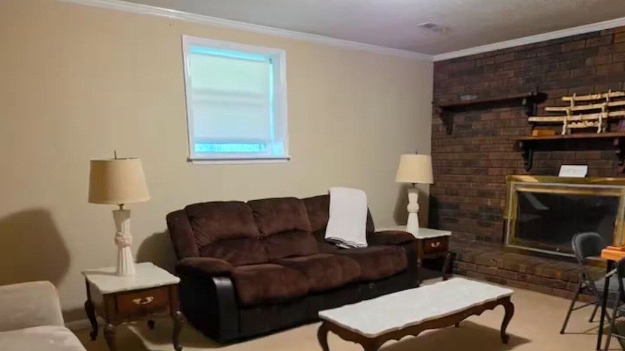 Photo of Livingroom in Cleveland