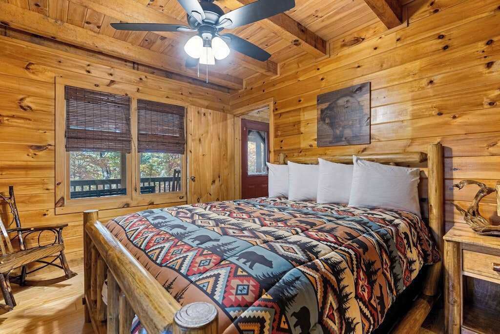 Photo of Bedroom in Helen
