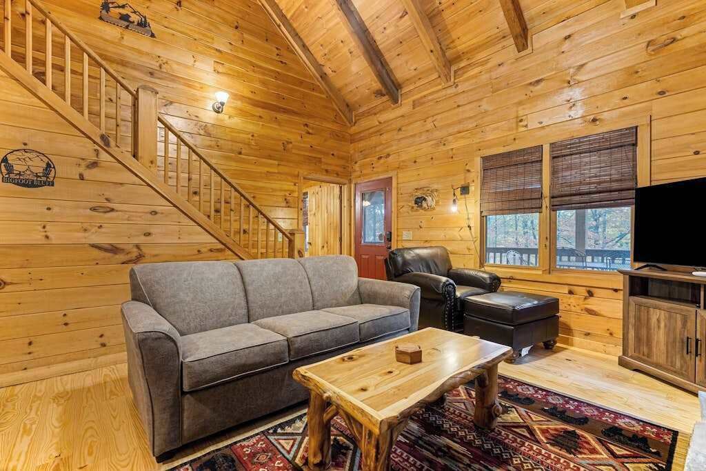 Photo of Livingroom in Helen