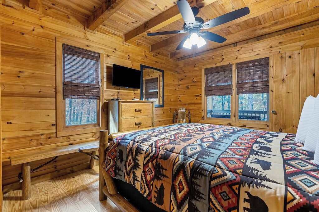 Photo of Bedroom in Helen