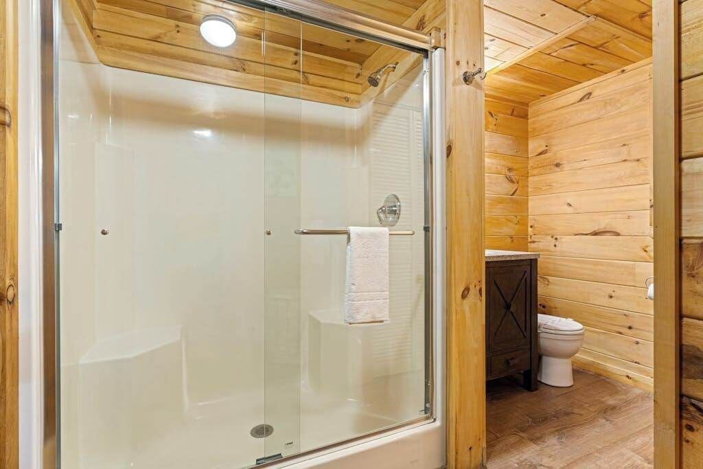 Photo of Bathroom in Helen