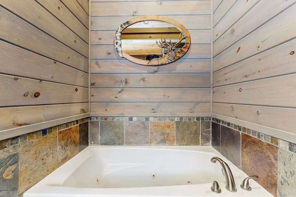 Photo of Bathroom in Necowa Cove