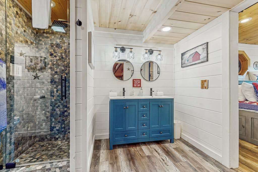 Photo of Bathroom in Necowa Cove